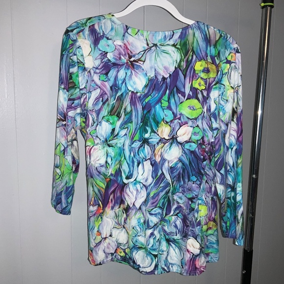 Peck & Peck watercolor floral faux wrap top Sz XL 3/4 sleeves - Picture 4 of 5